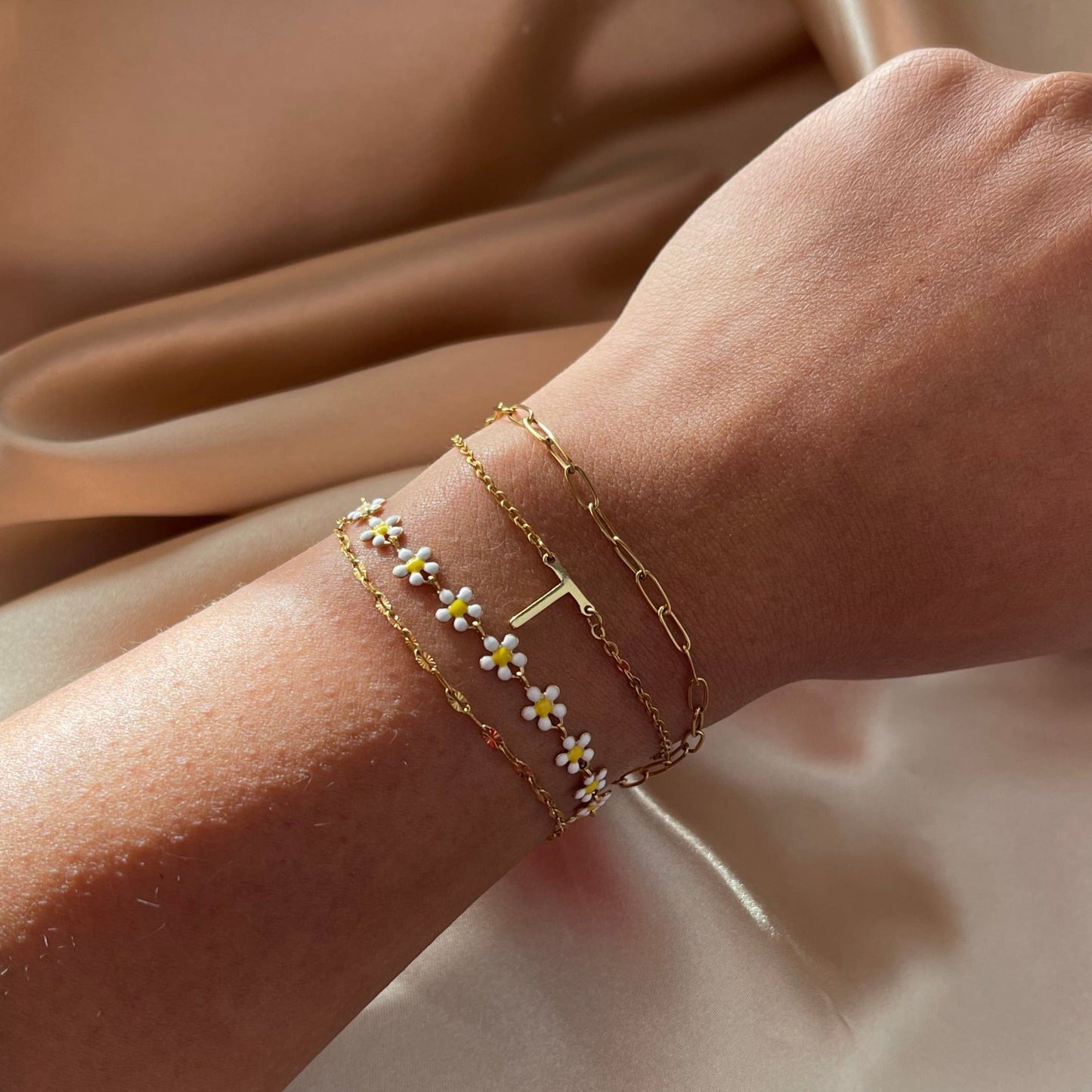 Lilac Daisy Bracelet | 18K Gold Plated