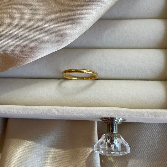 Dainty Thin Band Ring