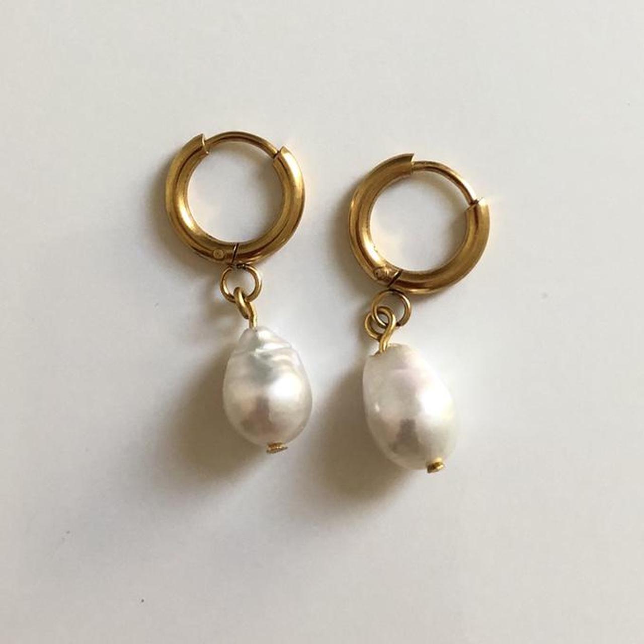 Mini Huggies Baroque Freshwater Pearl Earrings