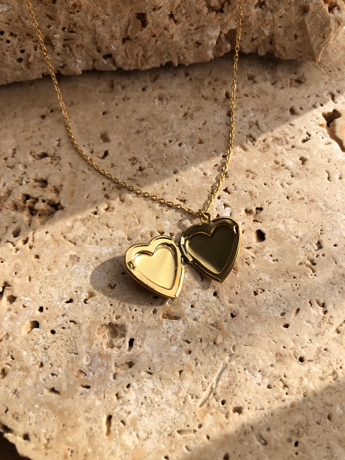 Locket Heart Necklace | 18k Gold Plated