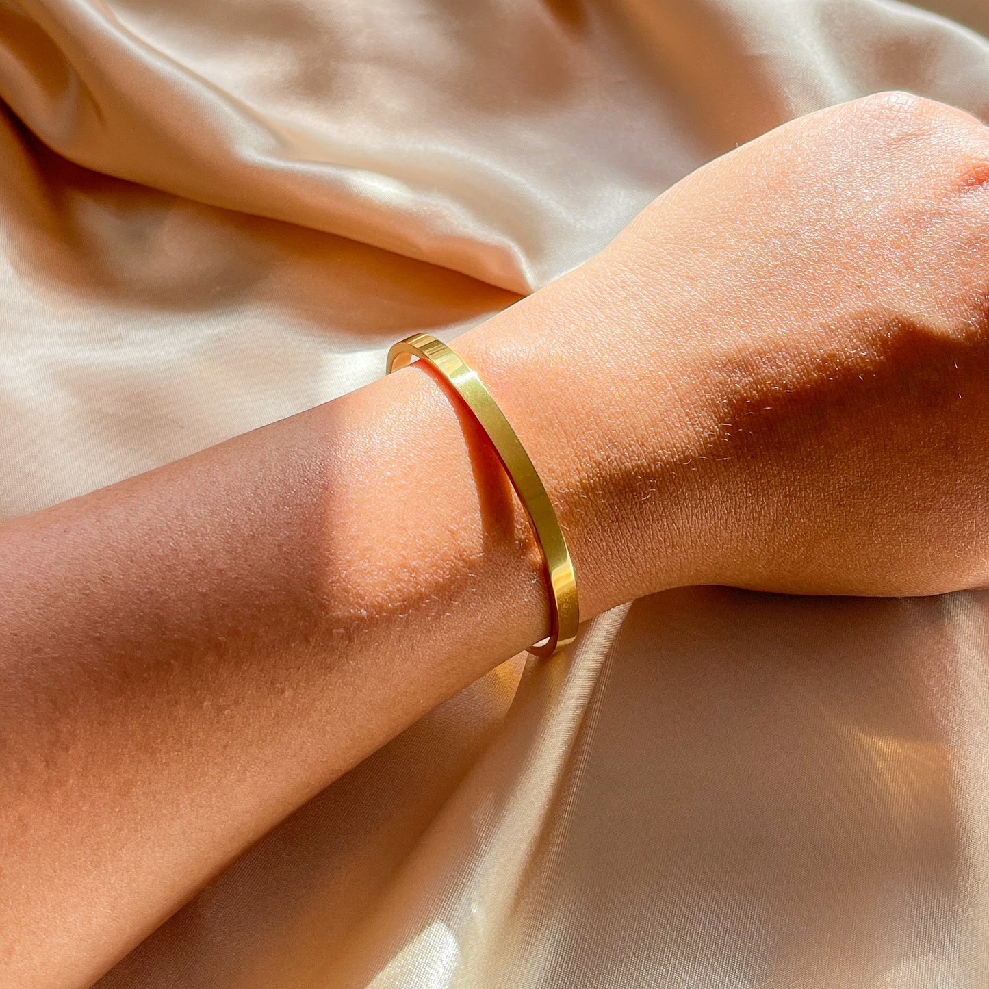 Remi Cuff | 18K Gold Plated