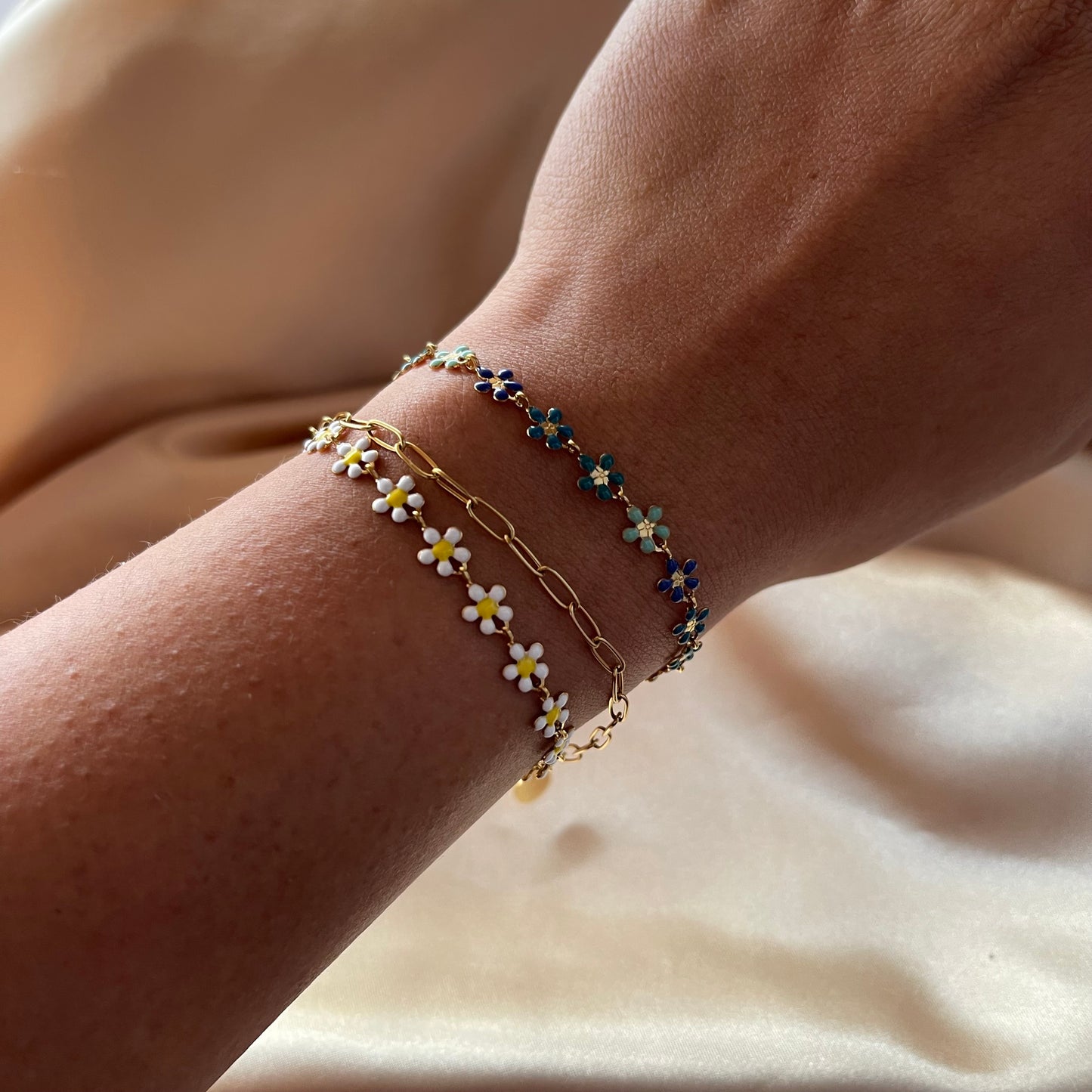 Blue Daisy Bracelet | 18K Gold Plated
