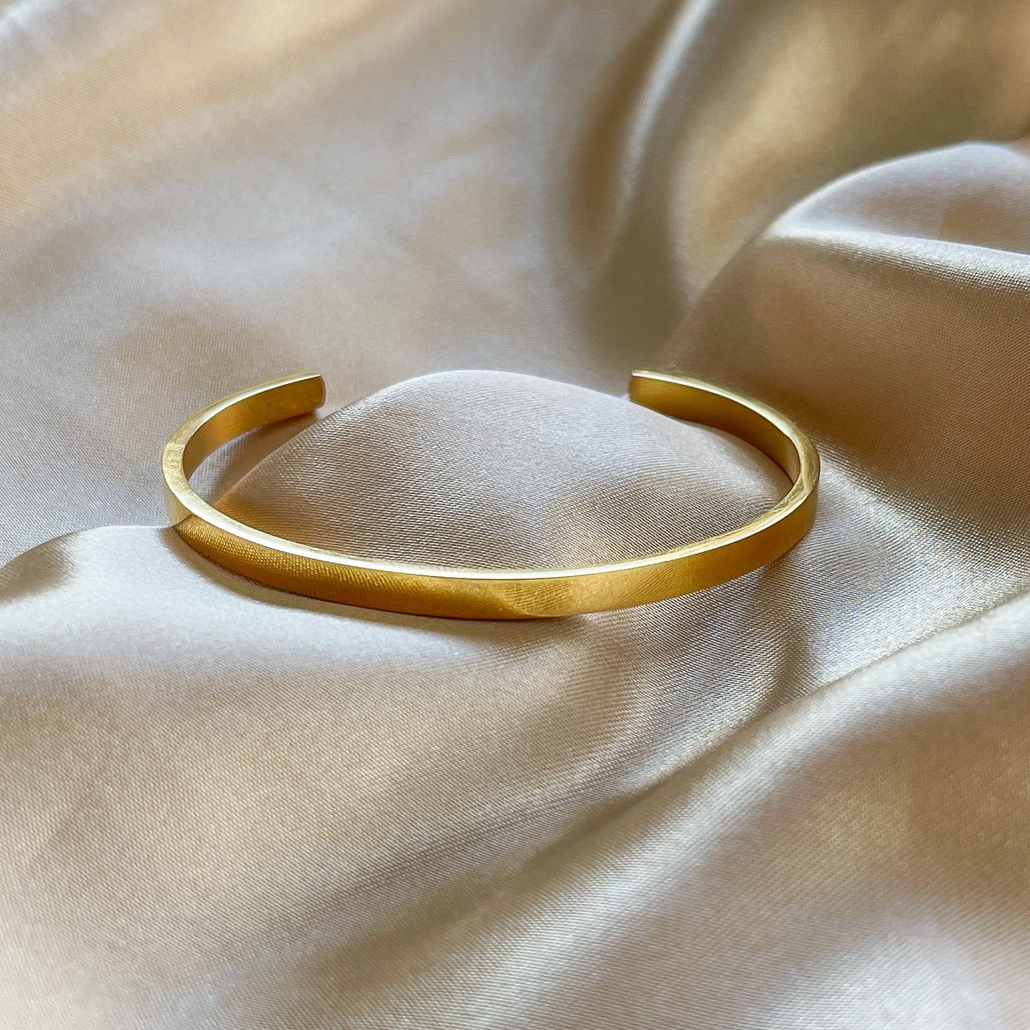 Remi Cuff | 18K Gold Plated