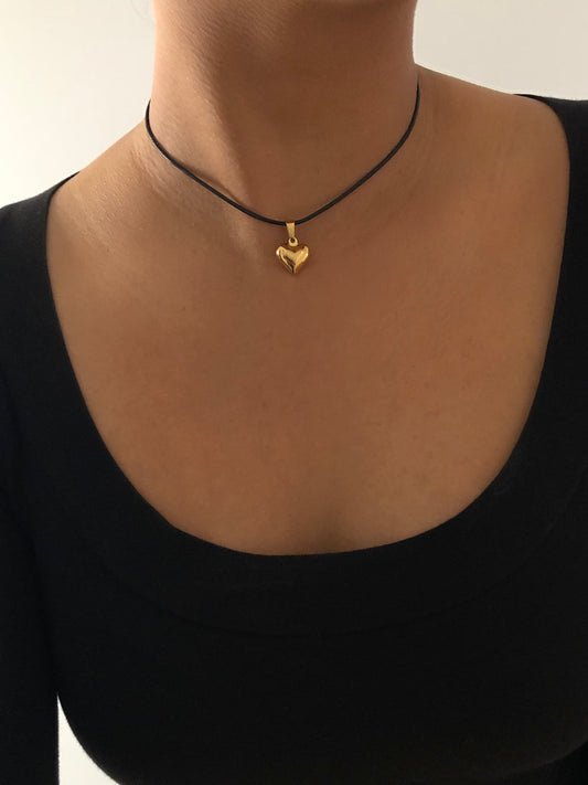 Puff Heart Necklace- Choker Black | 18K Gold Plated